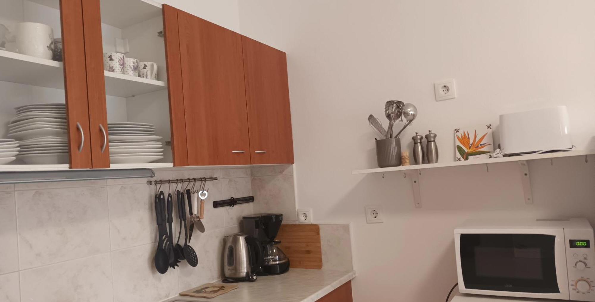 Apartman Sandra -Private Parking And Garden Zadar Eksteriør billede