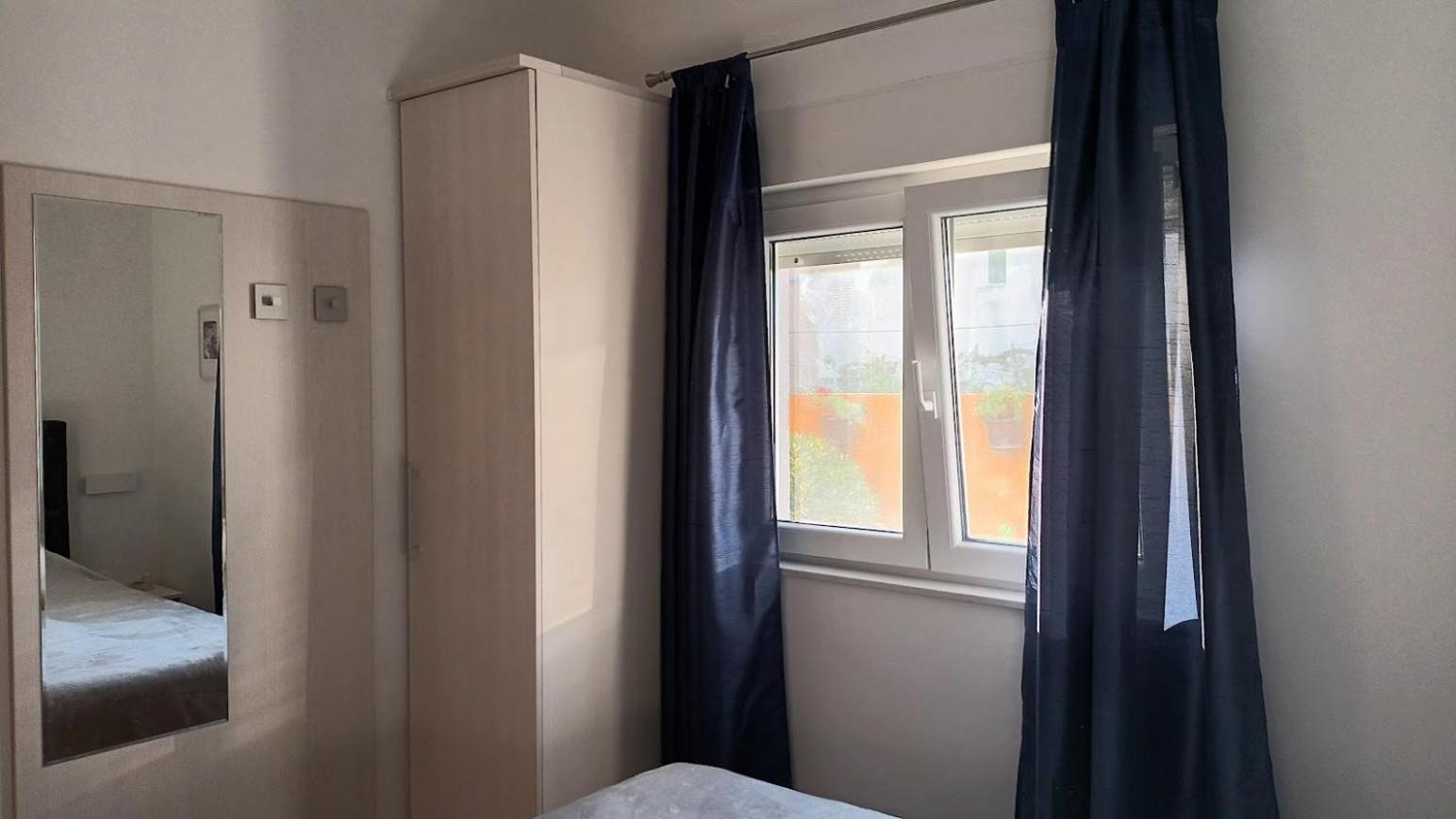 Apartman Sandra -Private Parking And Garden Zadar Eksteriør billede
