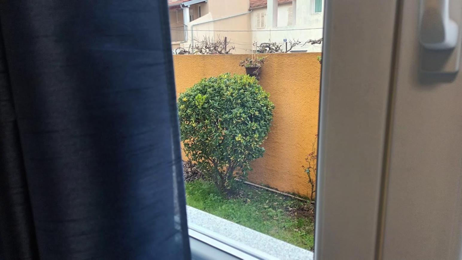 Apartman Sandra -Private Parking And Garden Zadar Eksteriør billede